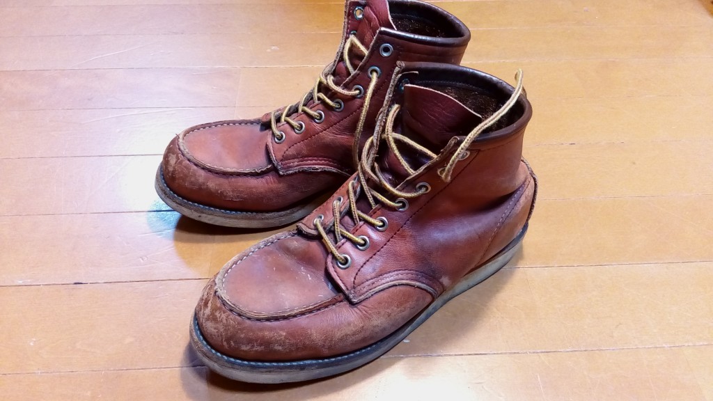 レッドウィングのブーツの丸洗い＆革めくれ補修＆補色の靴修理