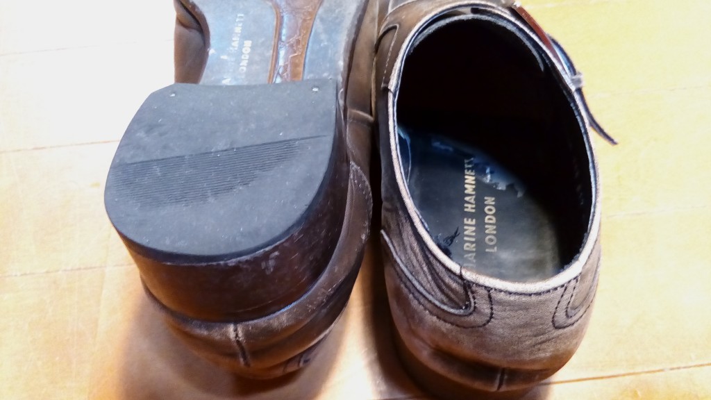 キャサリンハムネットのモンクストラップのトップリフト交換＆ゴム半貼り＆アッパー補色の靴修理