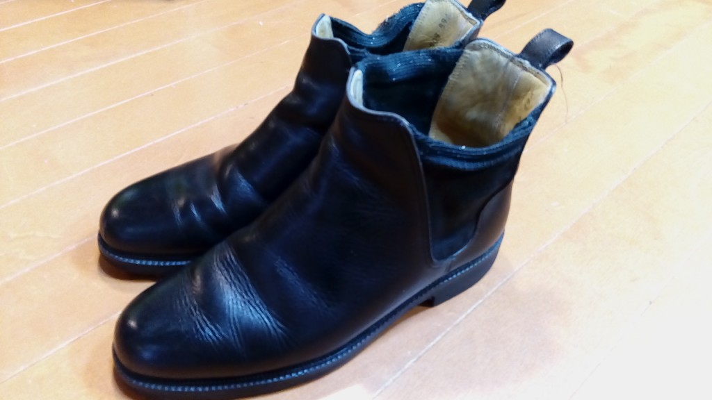 リーガルのサイドゴアブーツのゴム交換の靴修理