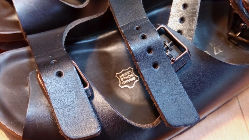 ビルケンシュトックのサンダルの丸洗いの靴修理