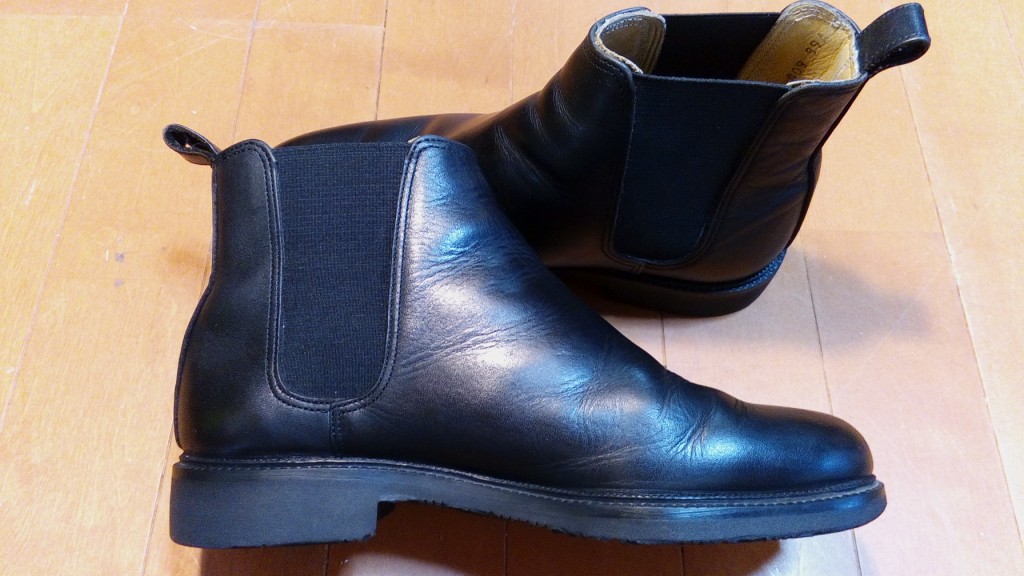 リーガルのサイドゴアブーツのゴム交換の靴修理