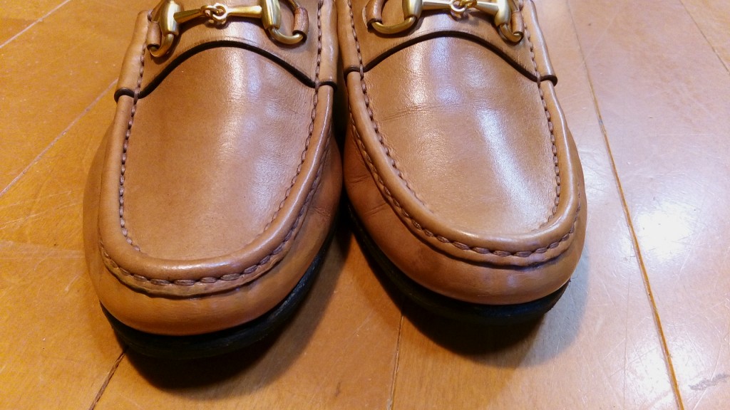 レディース・グッチの丸洗い＆ゴム半張り＆アッパーの革補修の靴修理