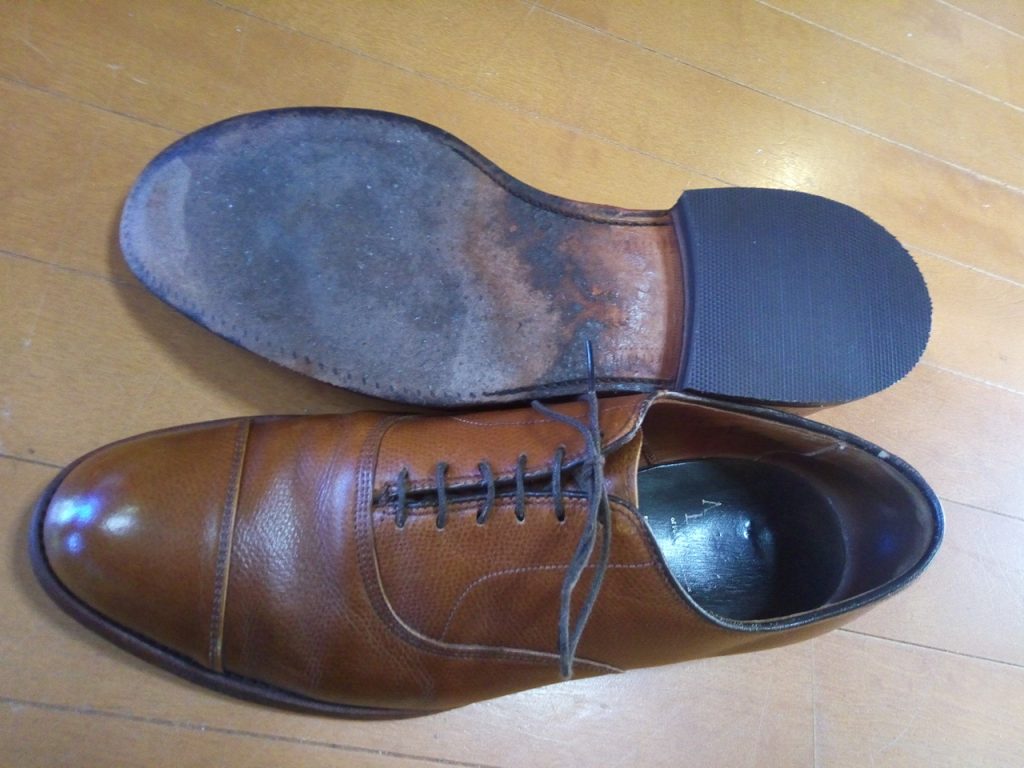 靴修理品153：アレンエドモンズのトップリフト交換の靴修理