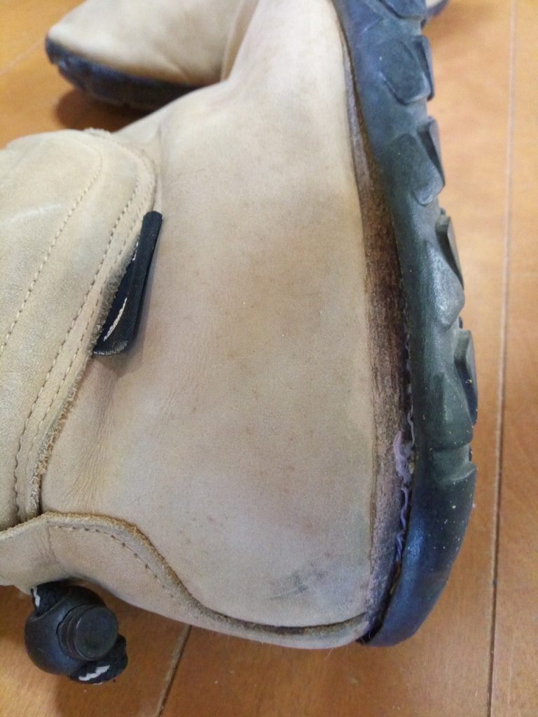 靴修理品139：ナイキのスニーカーのソール剥がれの靴修理