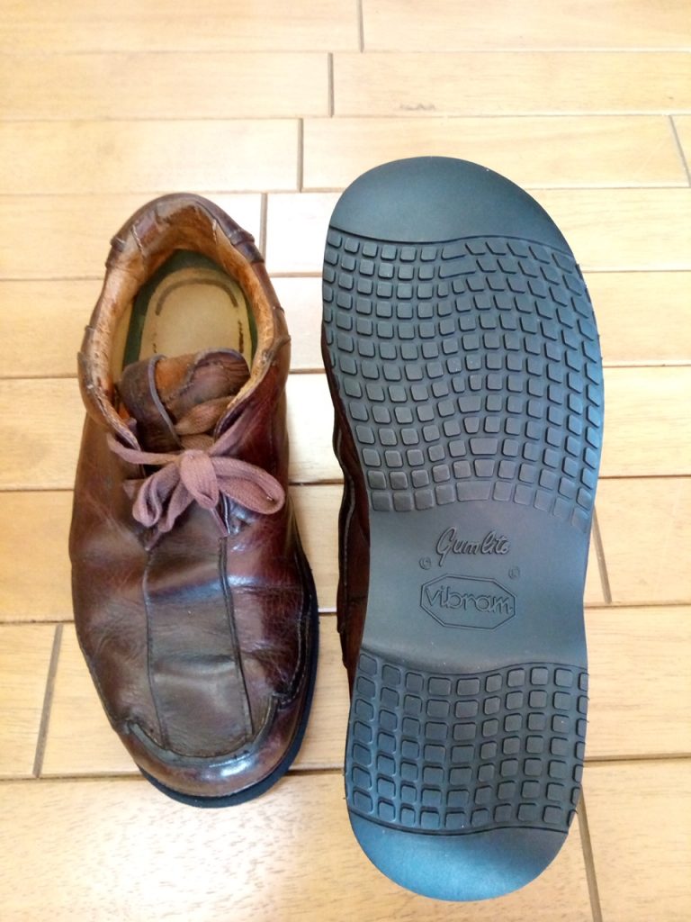 メンズ・ウォーキングシューズのオールソールの靴修理