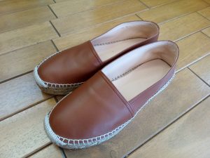 キツイ・小さい靴の幅出し靴修理41