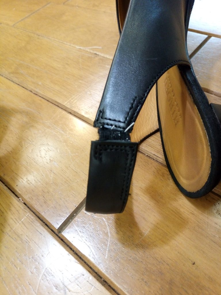 レディースサンダルのゴム交換＆トップリフト交換の靴修理