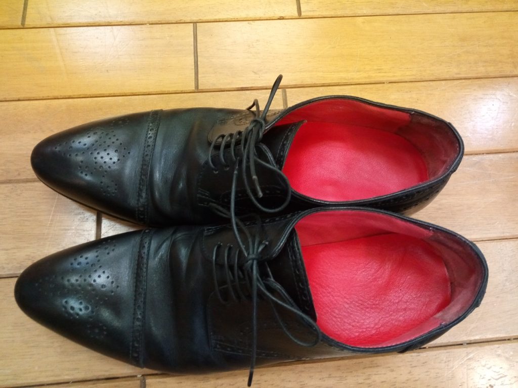メンズシューズのトップリフト＆ゴム半張り＆半敷き交換の靴修理