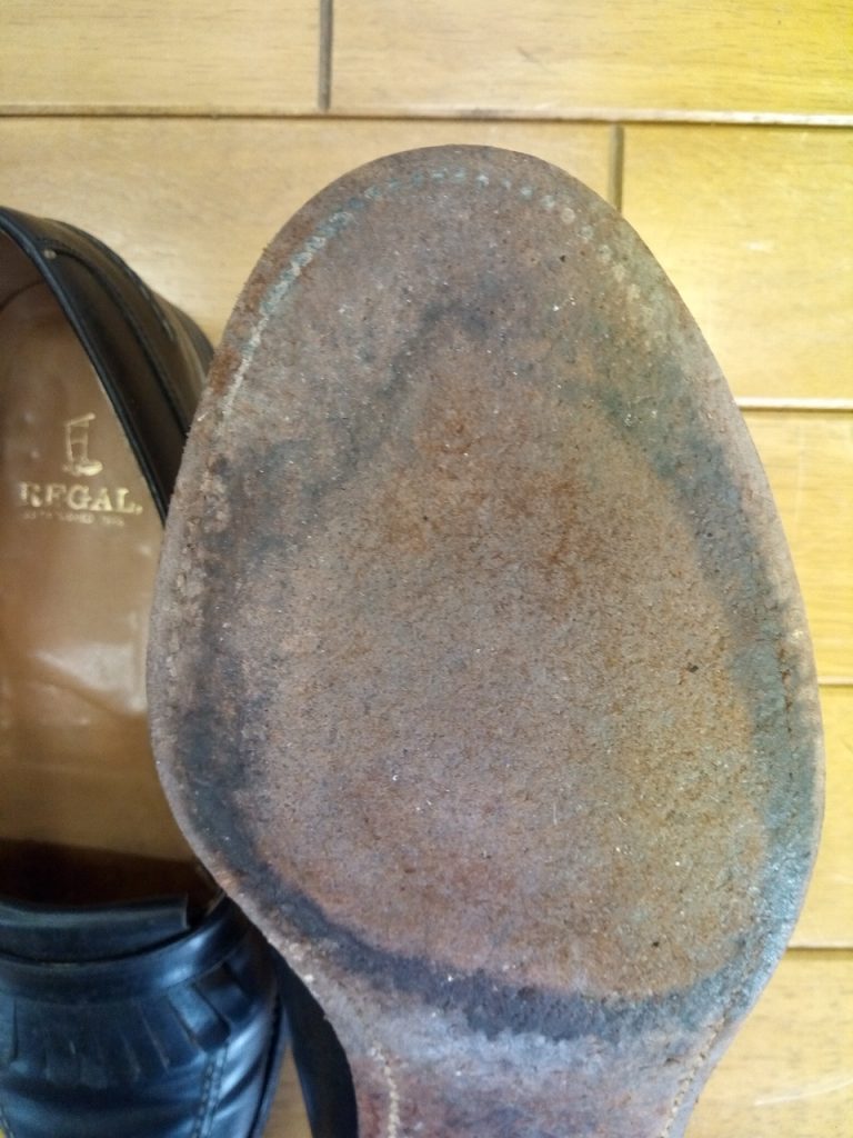 レディース・リーガルのローファーのオールソールの靴修理
