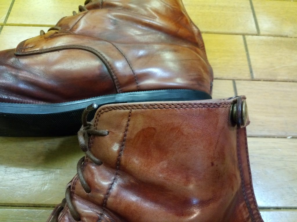 乗馬ブーツのミシンほつれ補修＆ヒール補修の靴修理