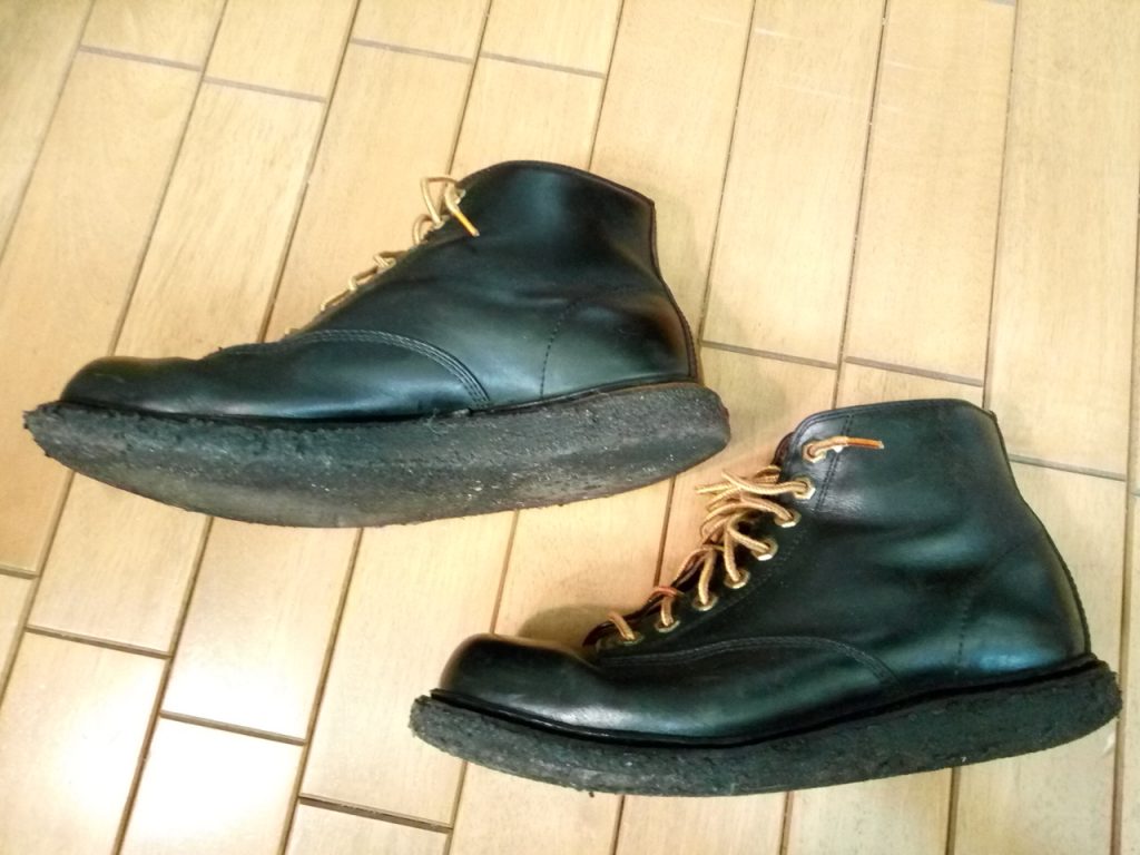  山長のワークブーツのオールソールの靴修理